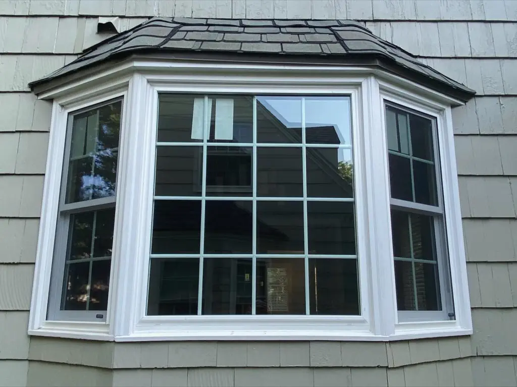 home with bay window